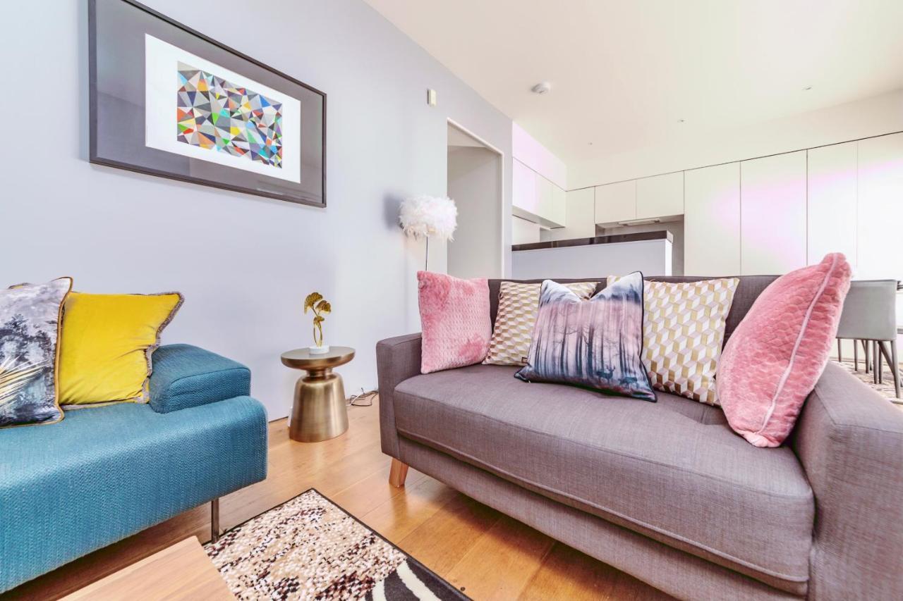 Interior-designer With 2 Terraces Apartament *
